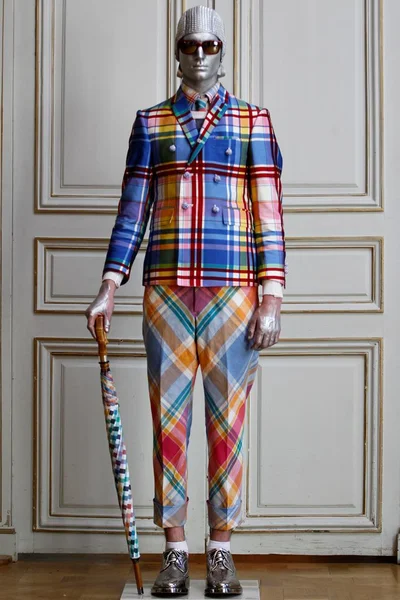 Look 19